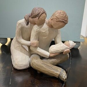 Willow Tree Family Sculpture
“New Life”